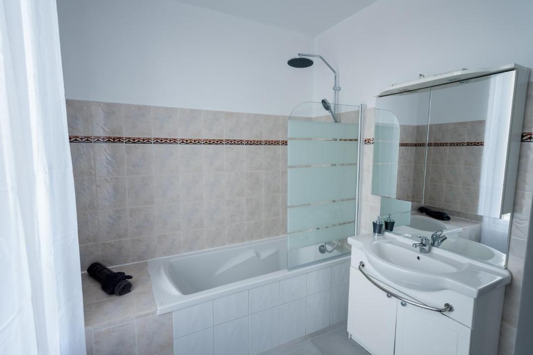 Photo of Bathroom in Le Cres