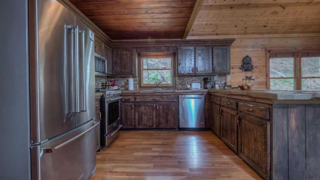 Photo of Kitchen in Ridges Over the Lake