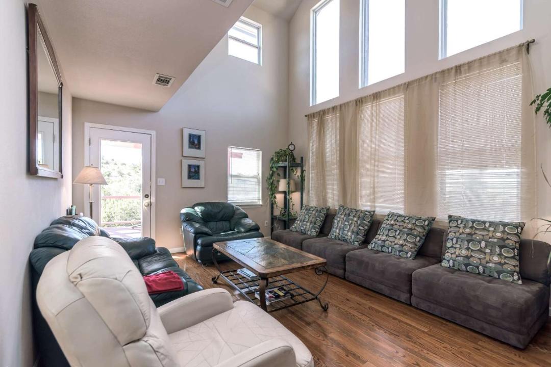 Photo of Livingroom in Travis Landing