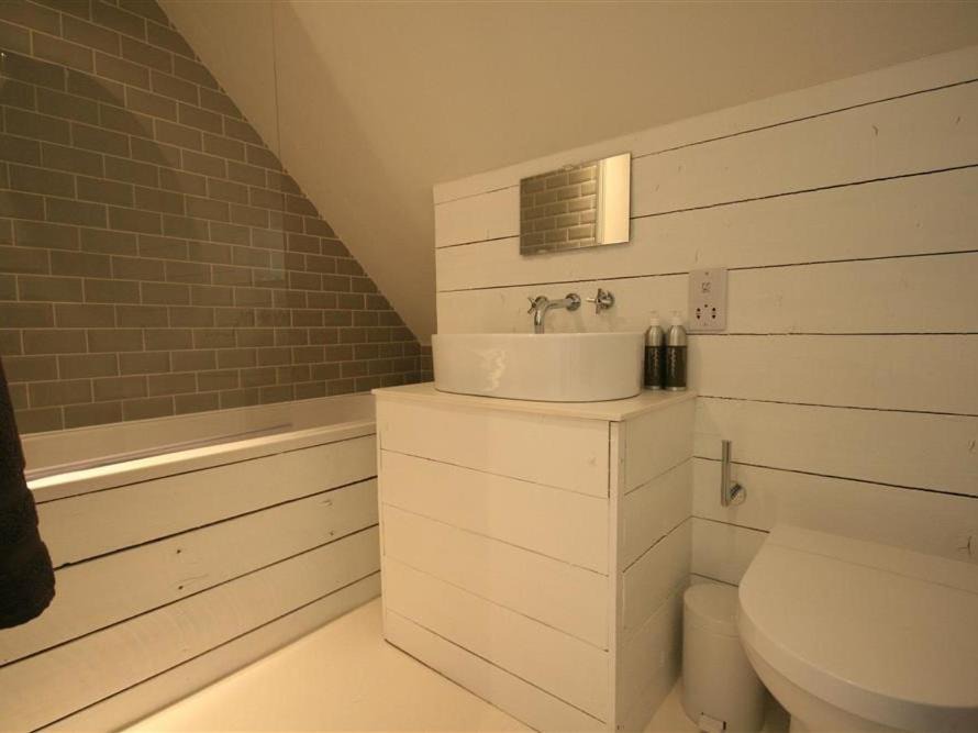 Photo of Bathroom in Moreton-in-Marsh