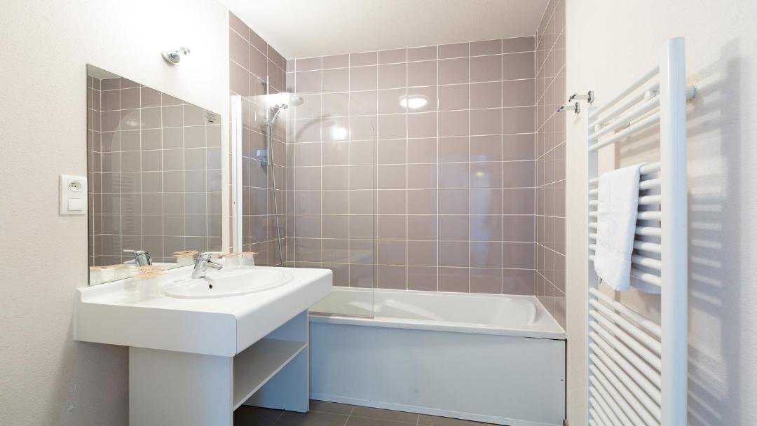 Photo of Bathroom in Roz-sur-Couesnon