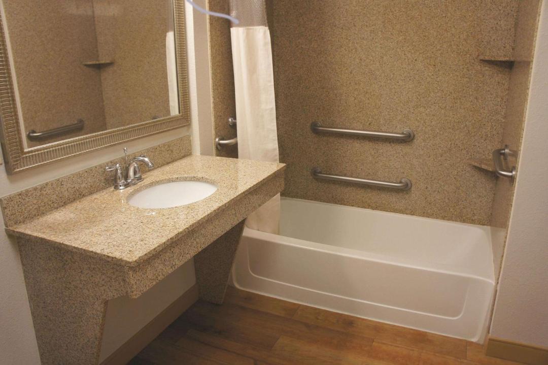 Photo of Bathroom in Tucumcari
