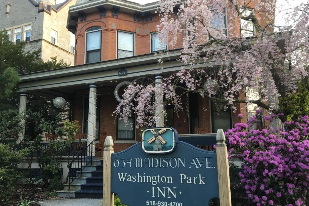 Photo of Others in Albany