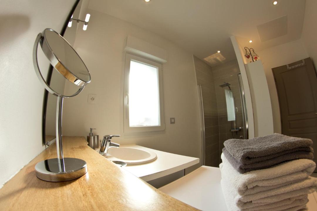 Photo of Bathroom in Fouras