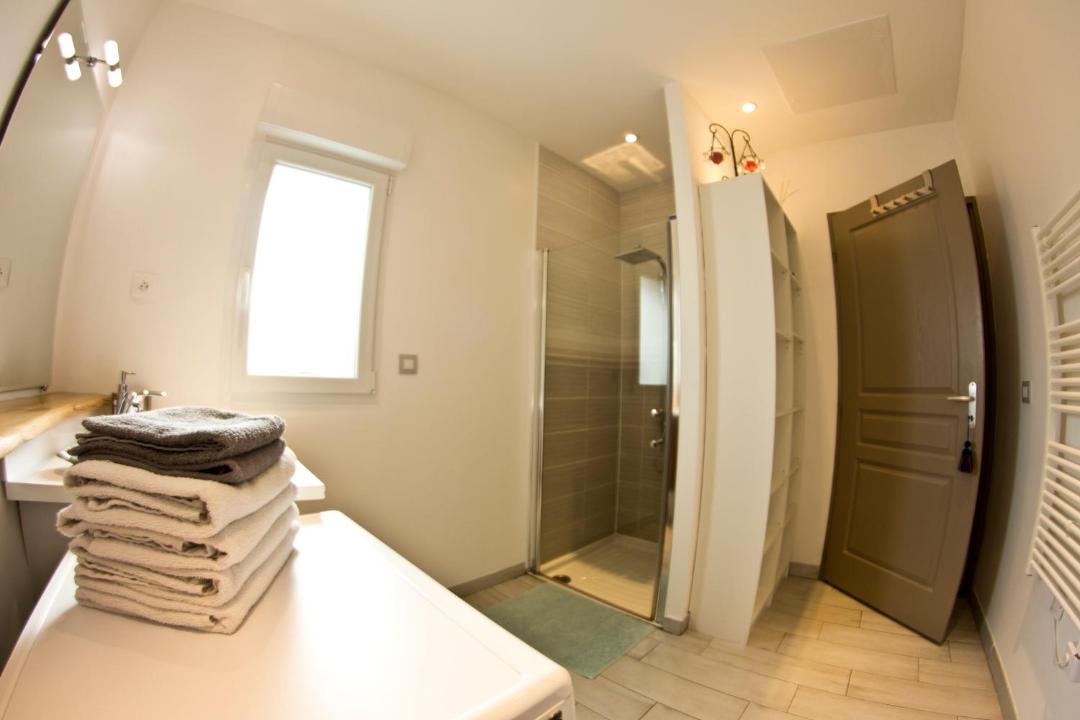 Photo of Bathroom in Fouras