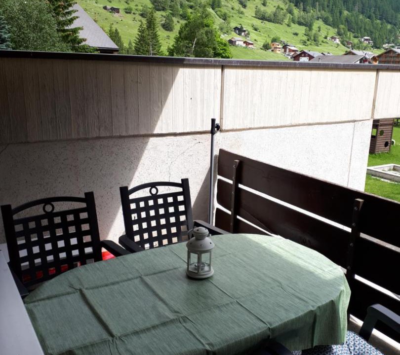 Photo of Patio Balcony in Taesch