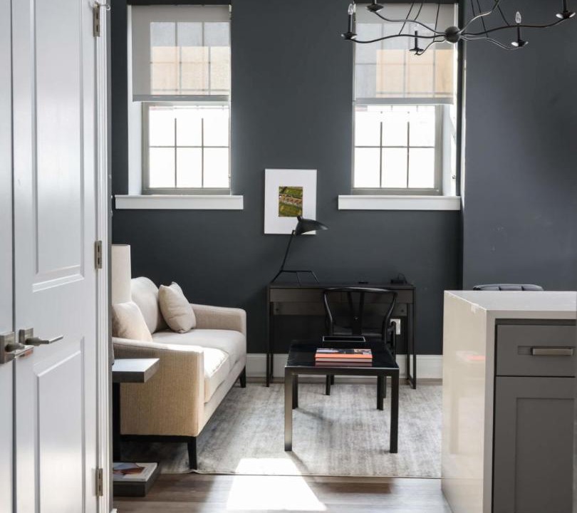 Photo of Livingroom in Lafayette Square