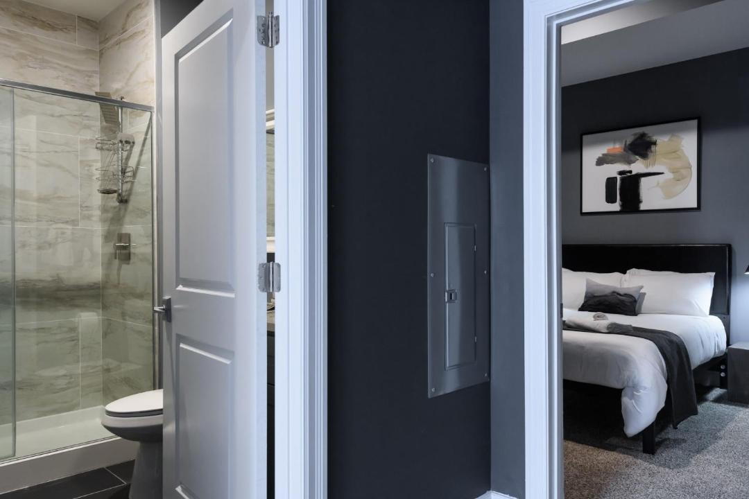 Photo of Bedroom in Lafayette Square