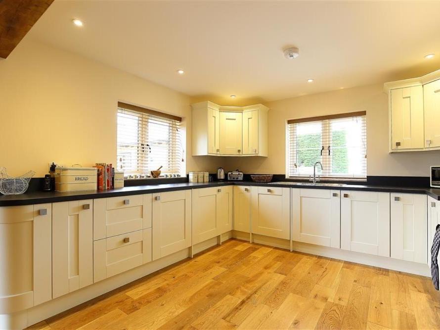 Photo of Others in Bourton