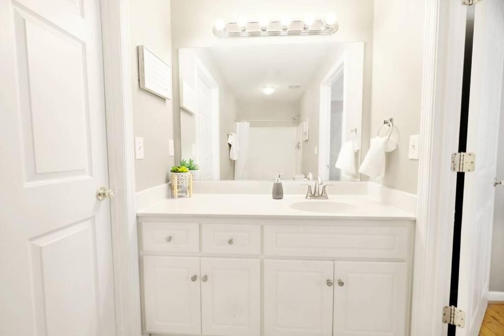 Photo of Others in Martinez