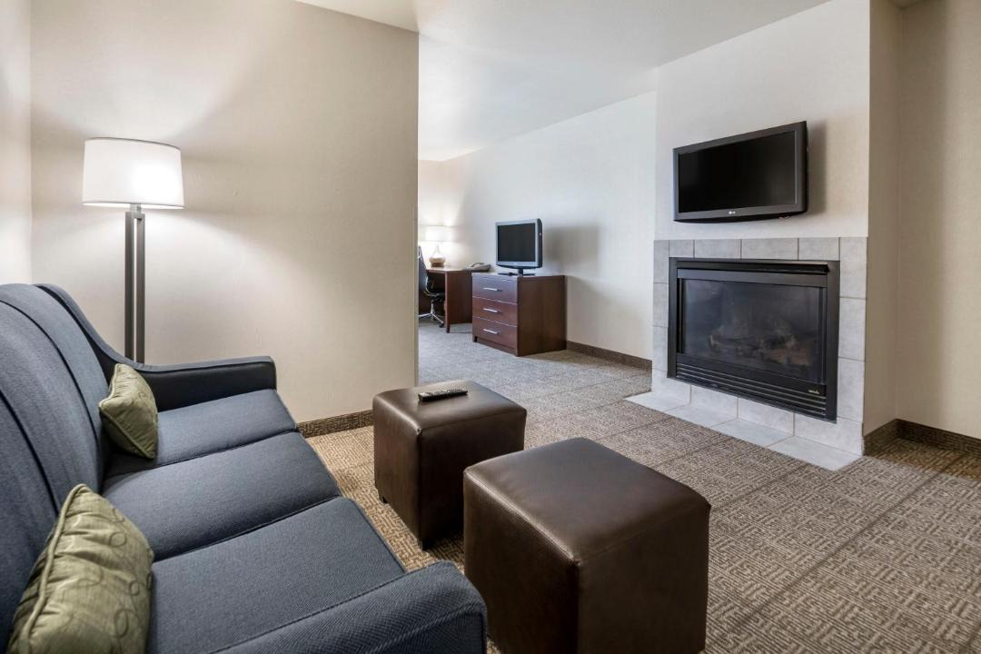 Photo of Others in King