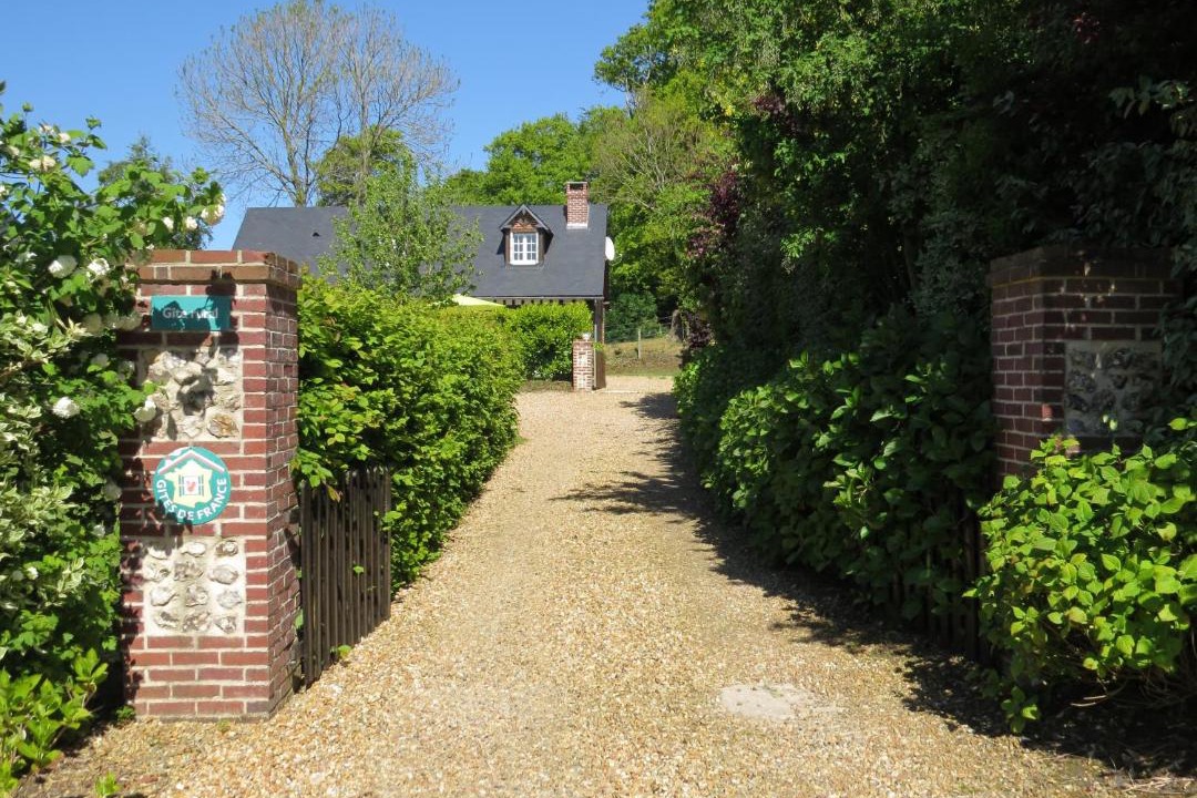 Photo of Others in Canouville