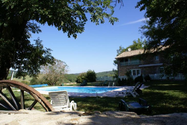 Photo of Others in Villeneuve d'Aveyron