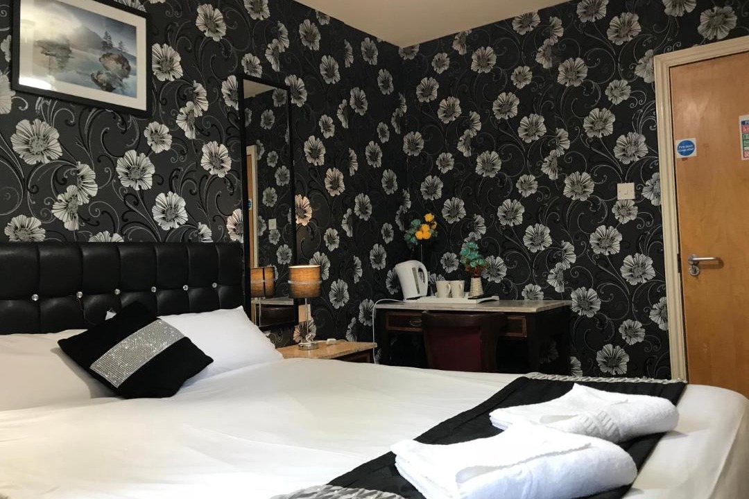 Photo of Others in Southall Broadway