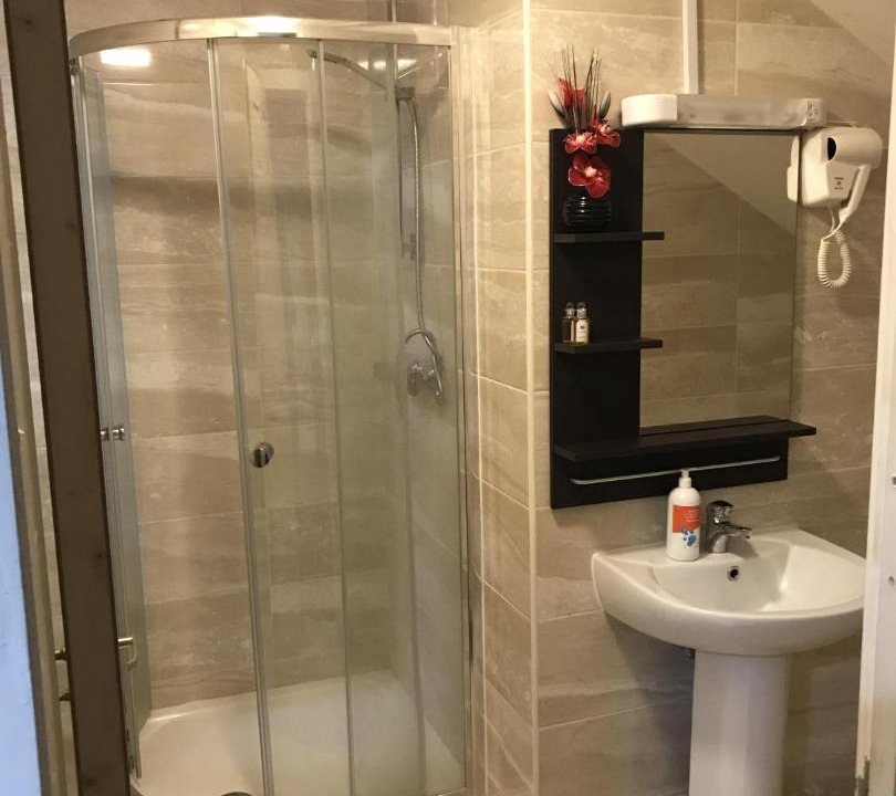 Photo of Others in Southall Broadway