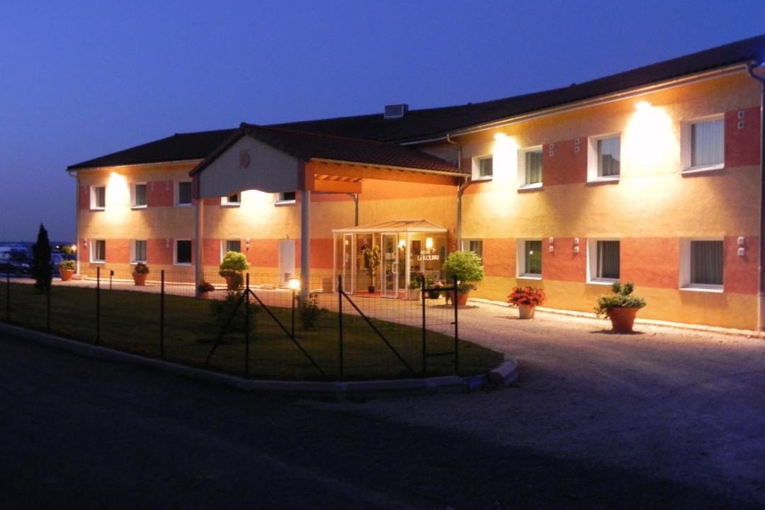 Photo of Buildings in Tournus