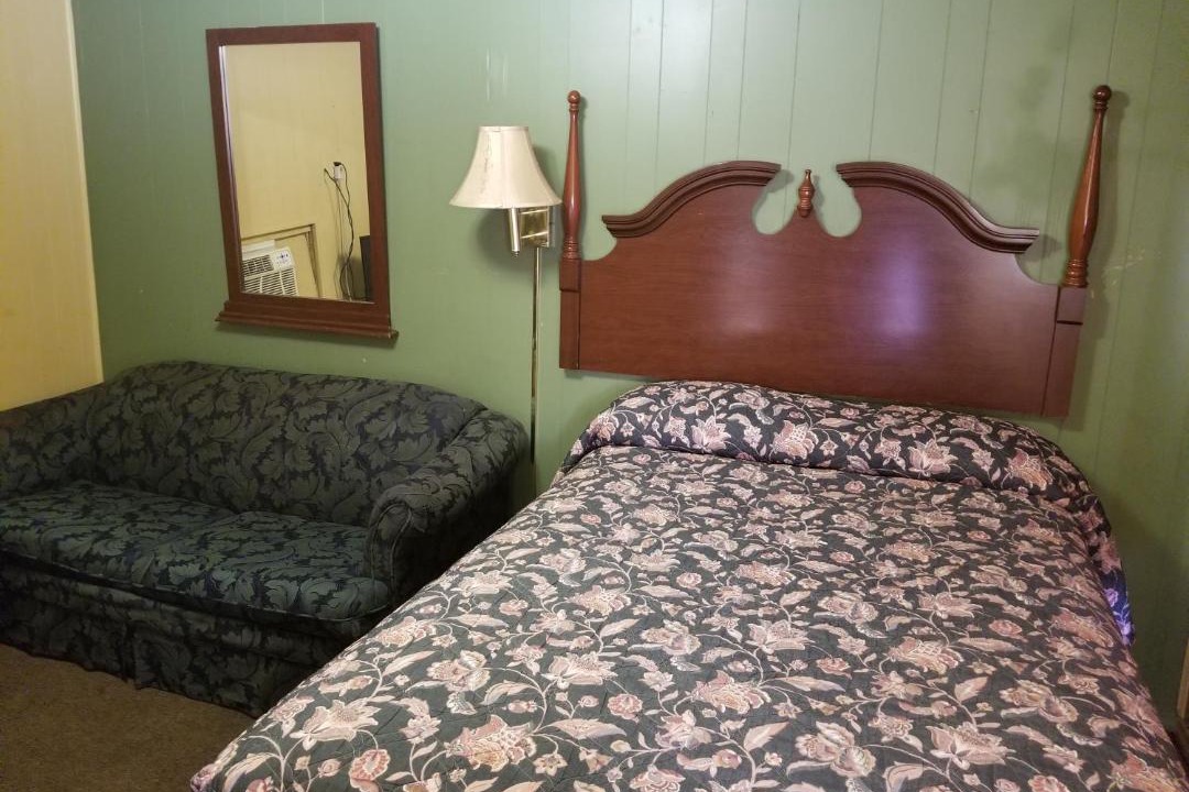 Photo of Bedroom in Perry