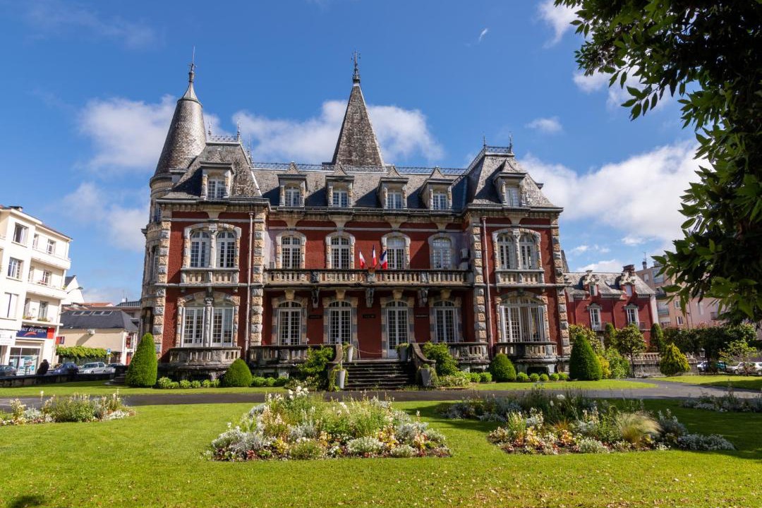 Photo of Buildings in Lourdes