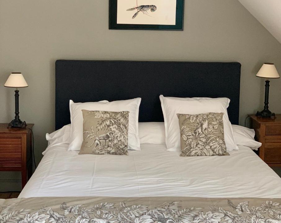 Photo of Bedroom in Le Minihic-sur-Rance
