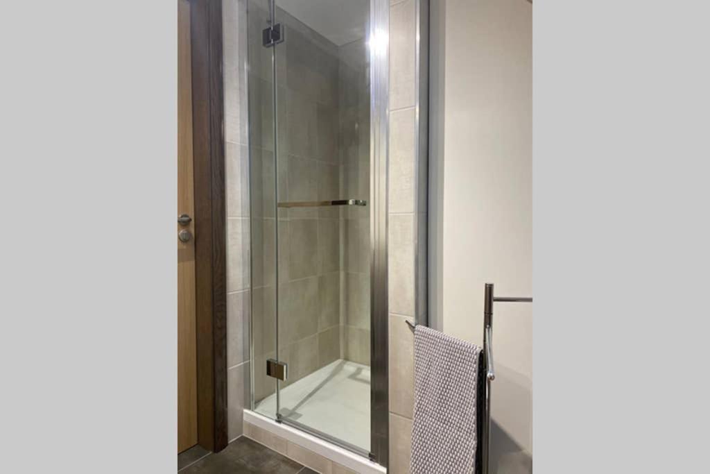 Photo of Bathroom in Monswiller