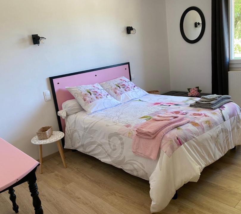 Photo of Bedroom in Montmirail