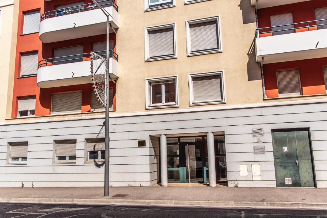 Photo of Others in Decines-Charpieu