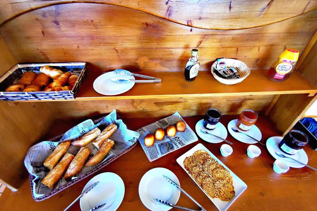 Photo of Others in Cognet