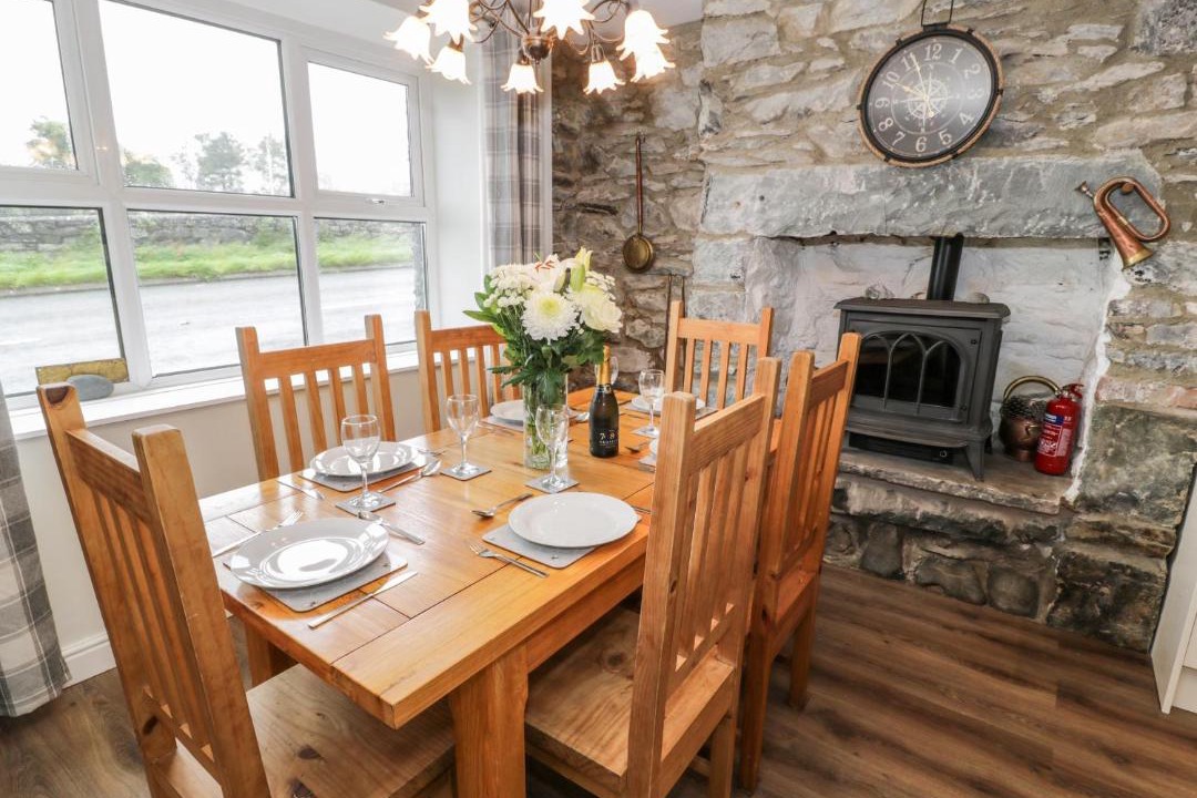 Photo of Livingroom in Llanfair