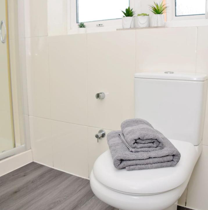 Photo of Bathroom in Stanwell