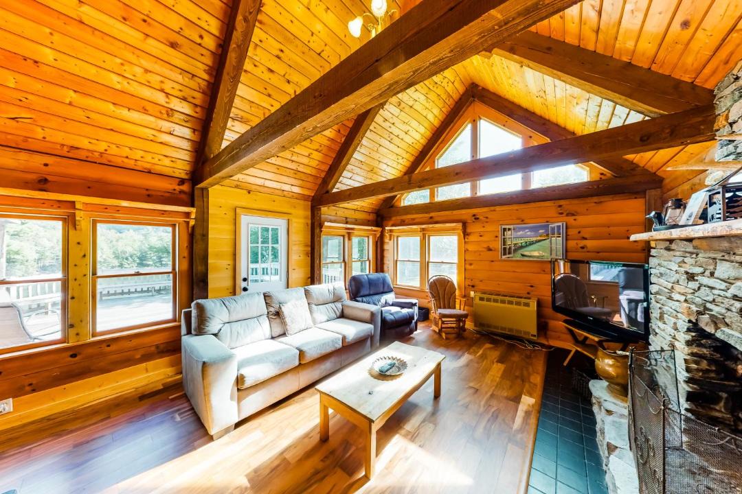 Photo of Others in Green Mountains