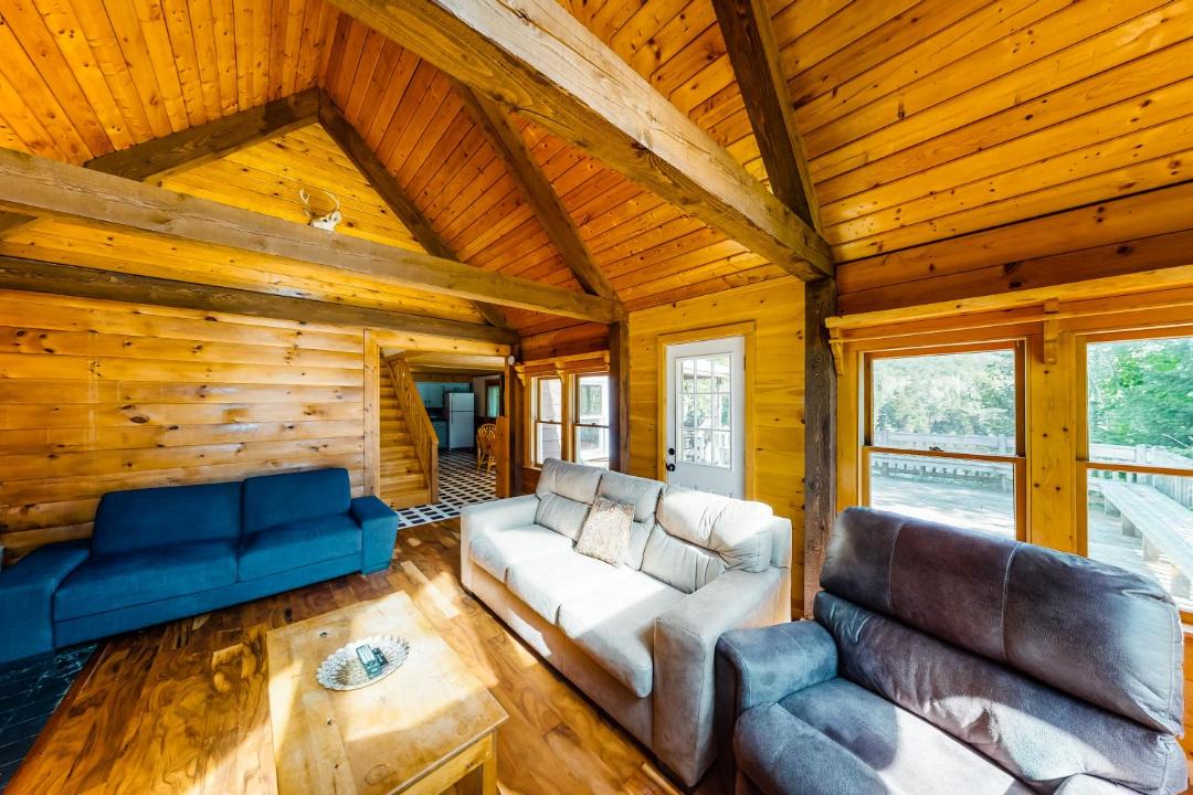 Photo of Others in Green Mountains