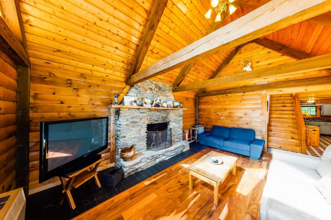 Photo of Others in Green Mountains