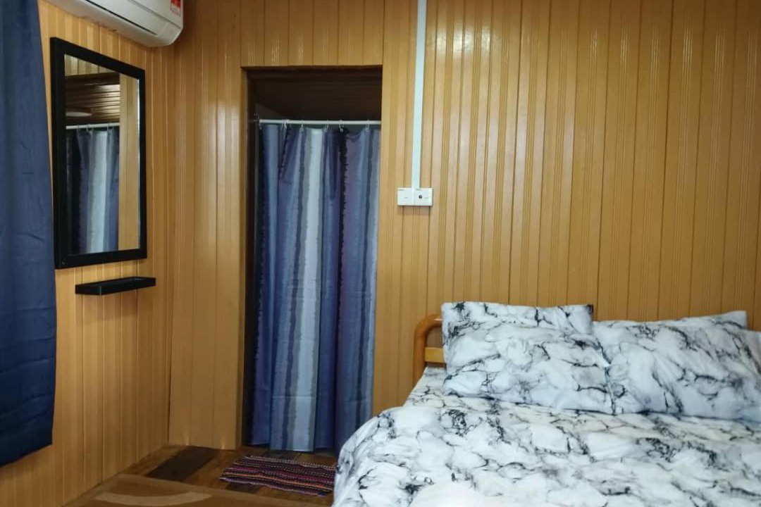 Photo of Bedroom in Kampung Badang