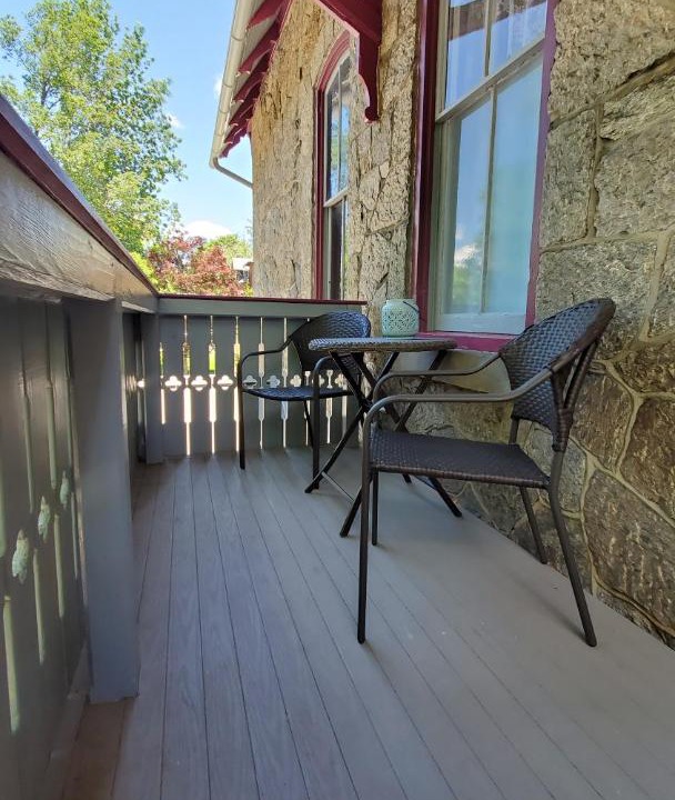 Photo of Others in Moylan