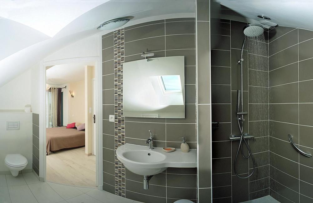 Photo of Bathroom in Saint-Florent-le-Vieil