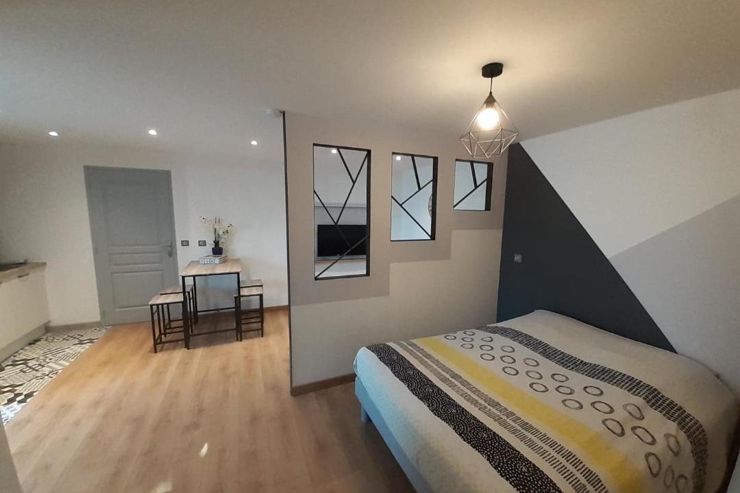 Photo of Bedroom in Saint-Georges-de-Luzencon