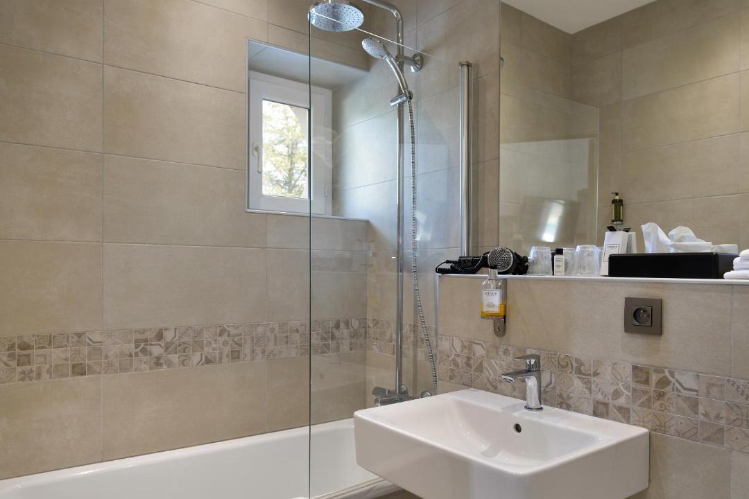 Photo of Bathroom in Salbris