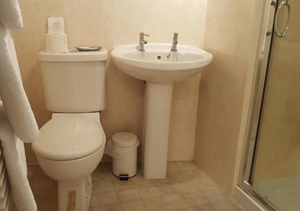Photo of Bathroom in Grantham