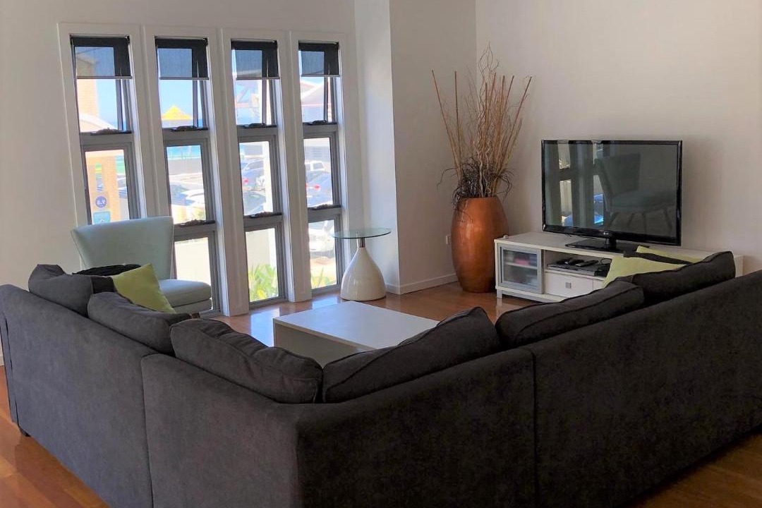 Photo of Livingroom in Surfers Paradise