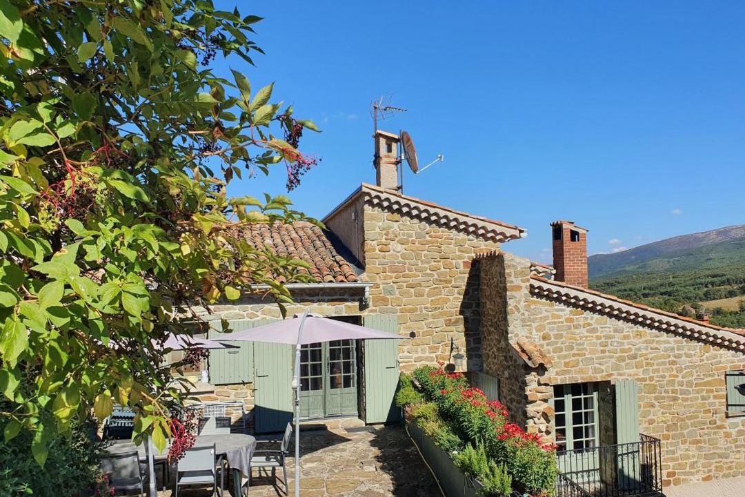 Photo of Others in L'Epine