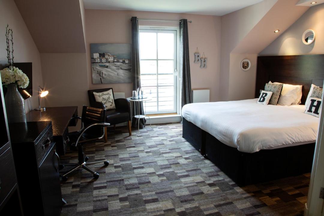 Photo of Others in Fintry