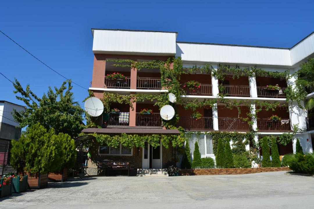 Photo of Buildings in Vardane