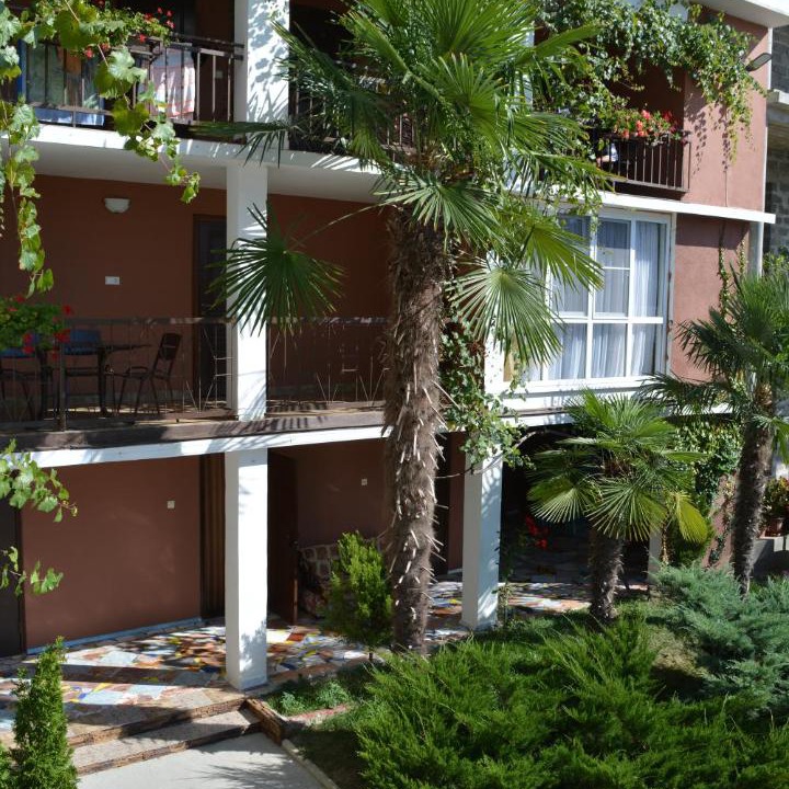 Photo of Buildings in Vardane