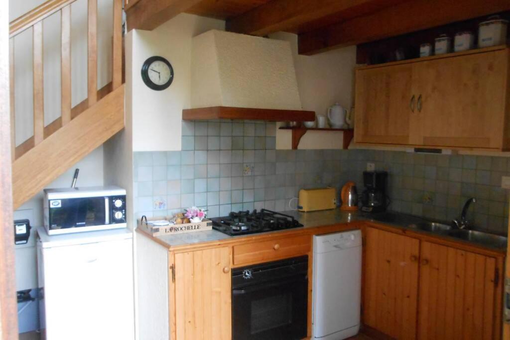 Photo of Others in Saint-Segal