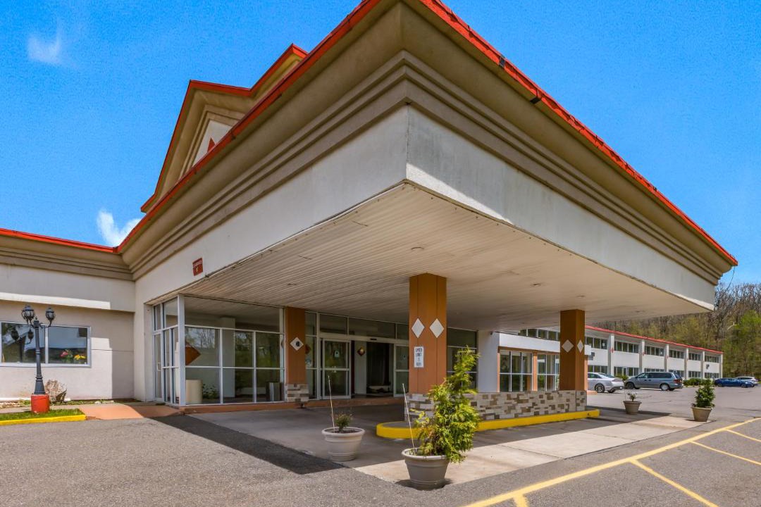 Photo of Others in Harleigh