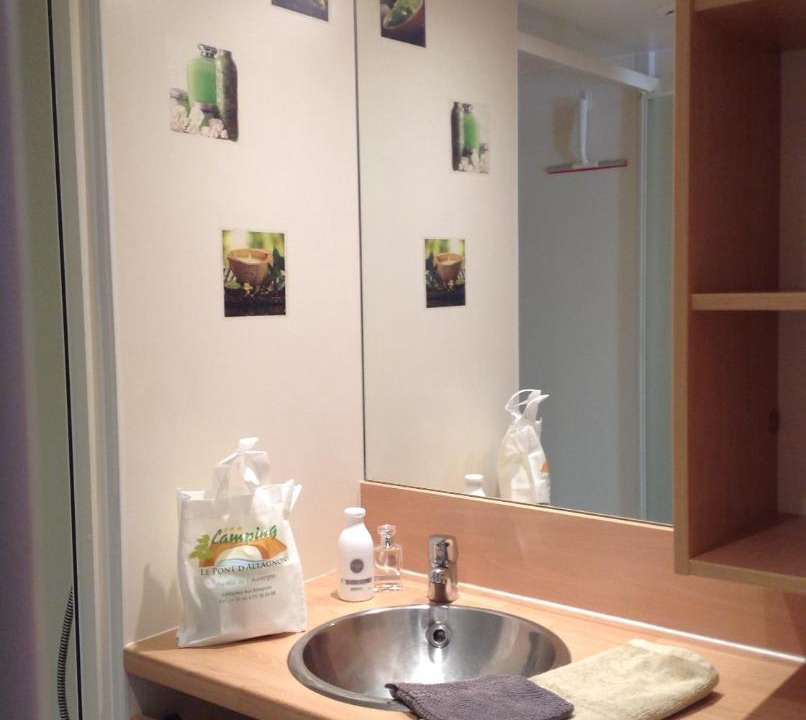 Photo of Bathroom in Lempdes-sur-Allagnon