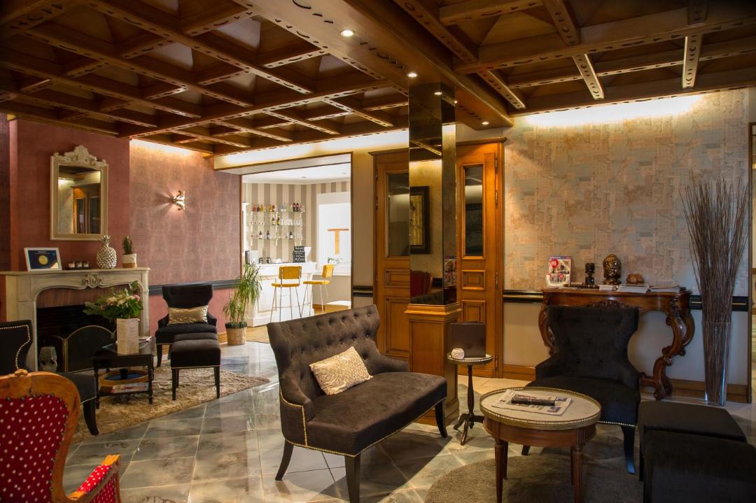 Photo of Others in Bethune