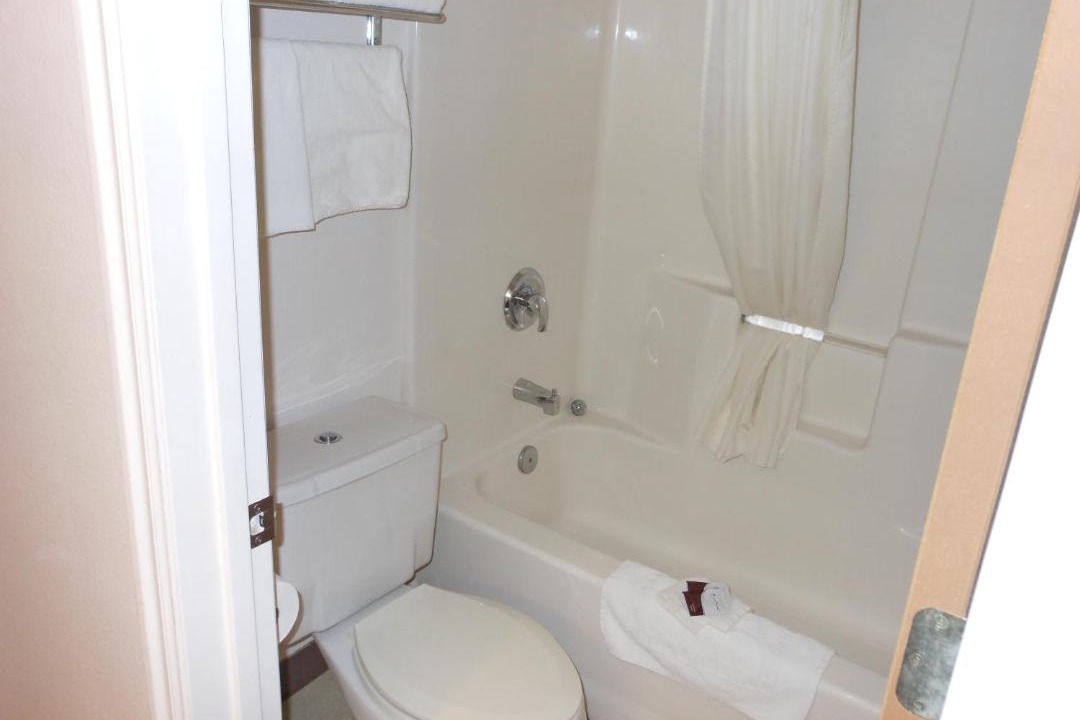 Photo of Bathroom in Nephi