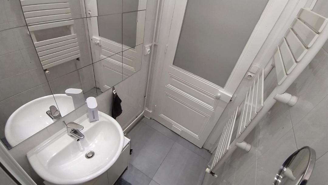 Photo of Bathroom in Saint-Chamond