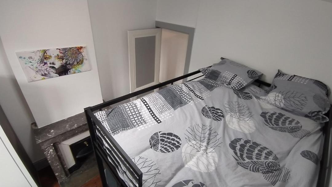 Photo of Bedroom in Saint-Chamond